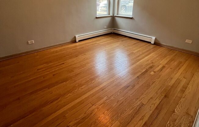 1 bed, 1 bath, 500 sqft, $1,000, Unit GW