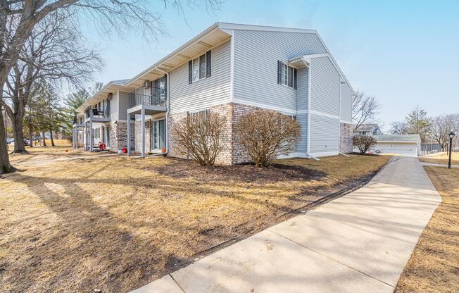 1 bed, 1 bath, 665 sqft, $1,299, Unit 4605-07