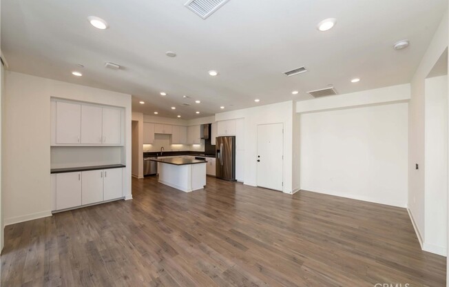 2520 NOLITA