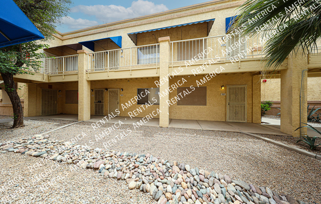 12221 W Bell Road Unit 185
