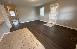 3 beds, 1 bath, $1,095