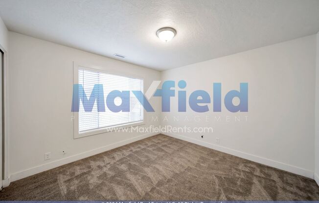 2 beds, 1 bath, $1,300, Unit 1283