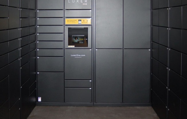 Luxor Package Locker at Cypress Court, Minnesota, 56303