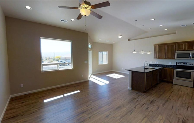 578 RIO GRANDE DR