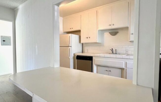 1 bed, 1 bath, $1,995, Unit 8