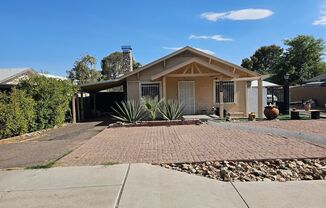 Near Downtown Phoenix 2bedroom 2 baths