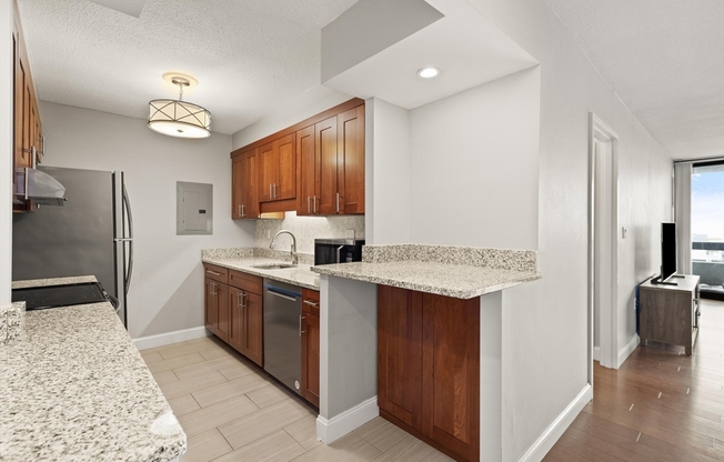 566 Commonwealth Ave