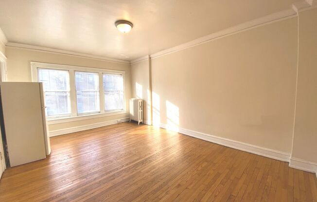 1303 Cass