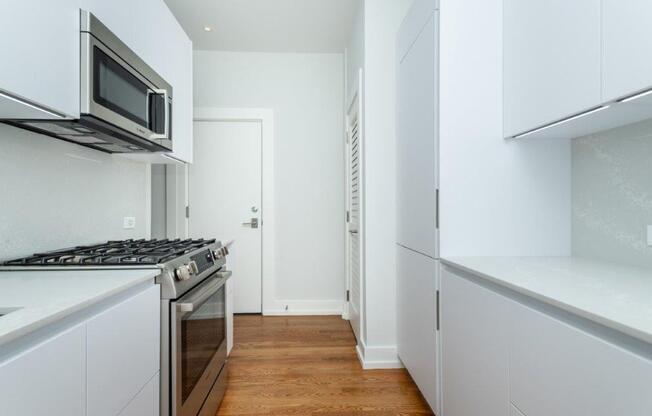 16a Forest St.