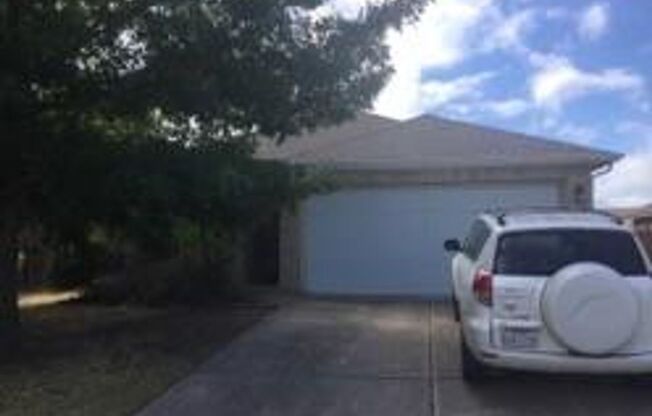 Spacious 3bdrm/2bth Home in Old Town Village!