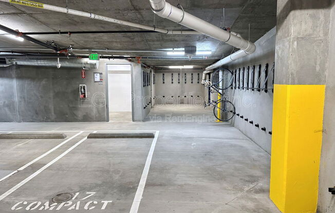 1 bed, 1 bath, 607 sqft, $2,350, Unit 602