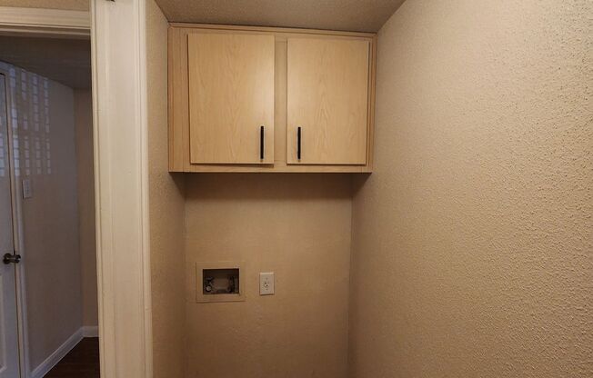 1 bed, 1 bath, 660 sqft, $1,325, Unit 612-u