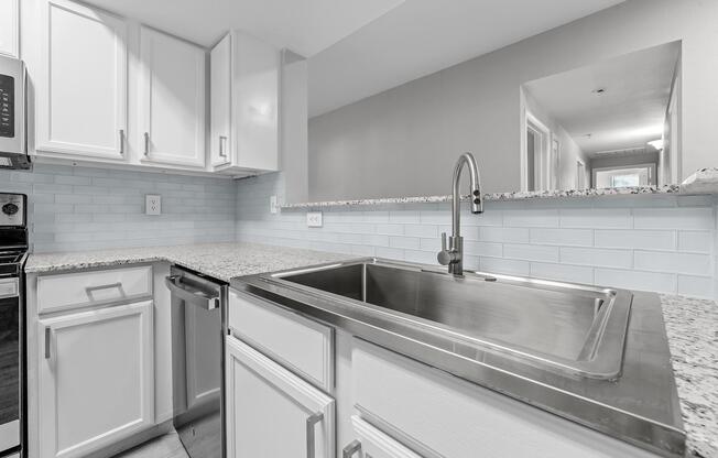 3 beds, 2 baths, 1,202 sqft, $1,960