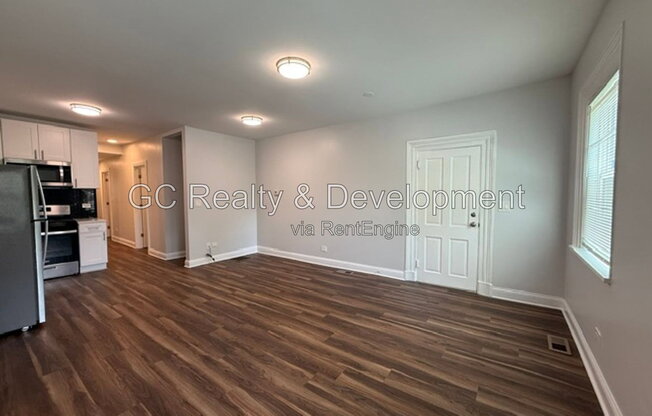 78 PINE AVE