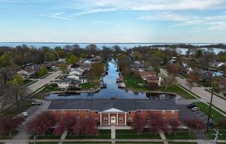 Starboard Apartments