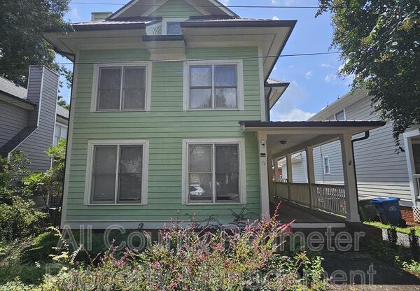 79 HAMMOCK PL