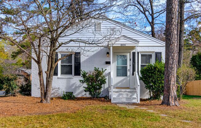 Adorable Duplex Off N Josephine Boyd - Showings Begin 12/1 - Fully Furnished