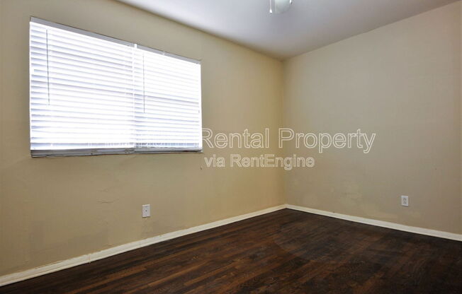 1 bed, 1 bath, 550 sqft, $1,000, Unit 6