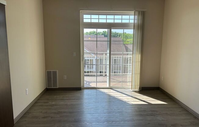 1 bed, 1 bath, 620 sqft, $1,385, Unit 5380205
