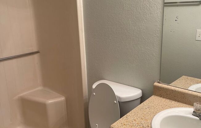 2813 E. Paradise Lane (LW)