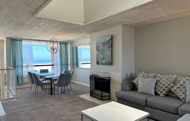 Oxnard | Fully Furnished | Mandalay Shores | 2 Bed + 2.5 Bath | 1364 Neptune