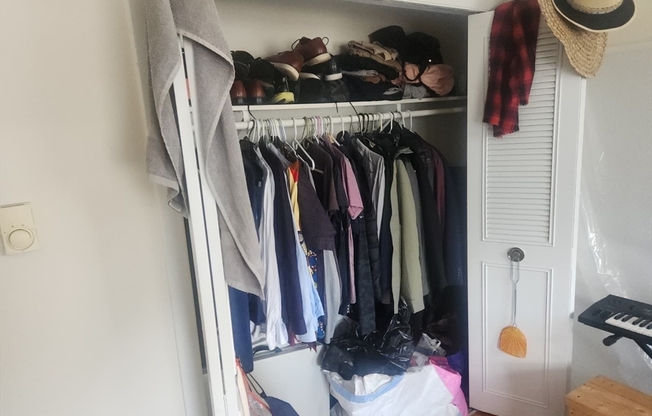 1 bed, 1 bath, 650 sqft, $2,200, Unit 23