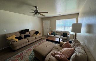 3 beds, 2 baths, $1,550