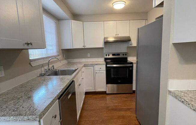 2 beds, 1 bath, 945 sqft, $1,500, Unit 101