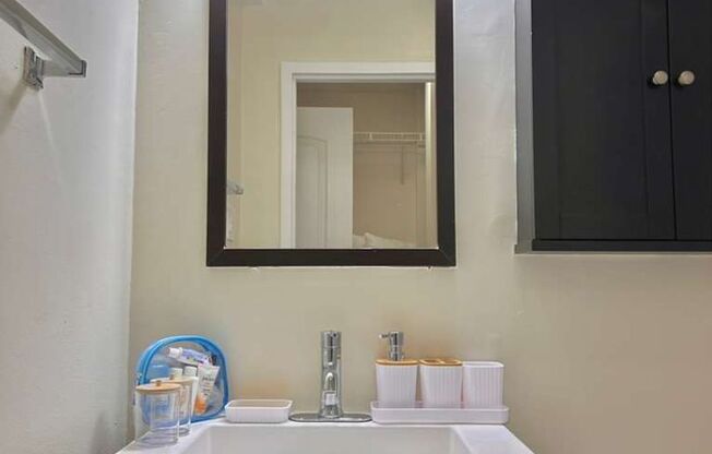 Studio, 1 bath, 389 sqft, $1,790, Unit 1845-312 - FURNISHED