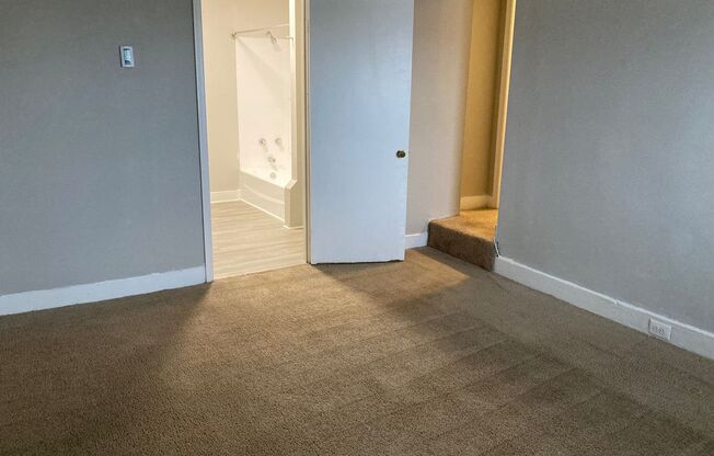 2 beds, 2 baths, 900 sqft, $1,499, Unit 50-8