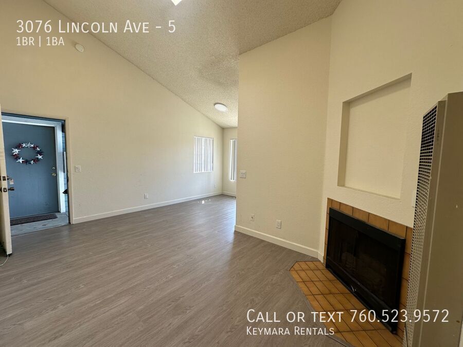 3076 LINCOLN AVE