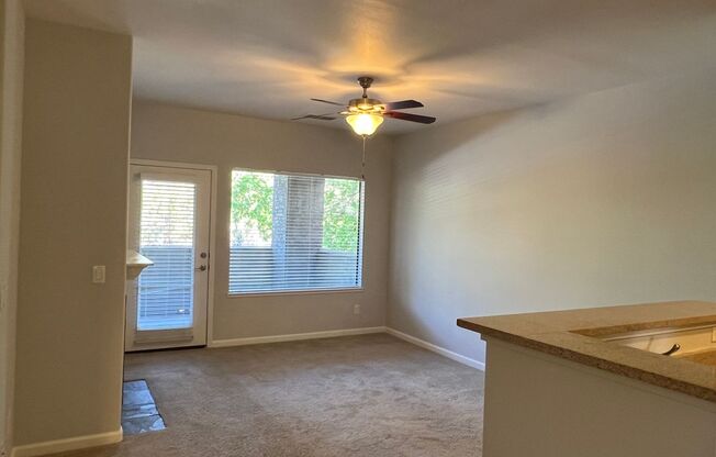 2 beds, 2 baths, $2,275, Unit # 5523
