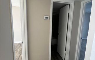 2 beds, 1 bath, 826 sqft, $1,570, Unit 2072