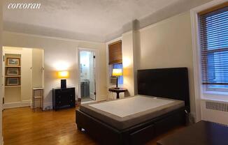 26 E 63 ST