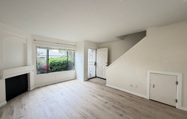 2BR/1.5BA Condo in the heart of Oceanside