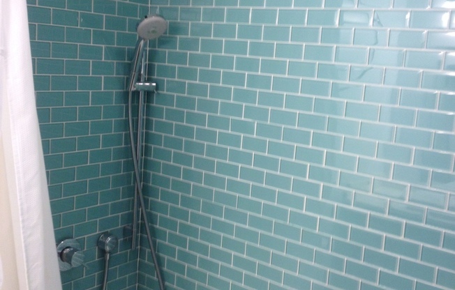 Studio, 1 bath, $2,350