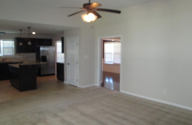 4 beds, 2 baths, $1,991