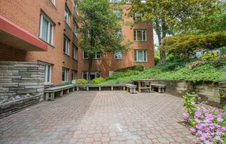 1 bed, 1 bath, $1,800, Unit (#103)