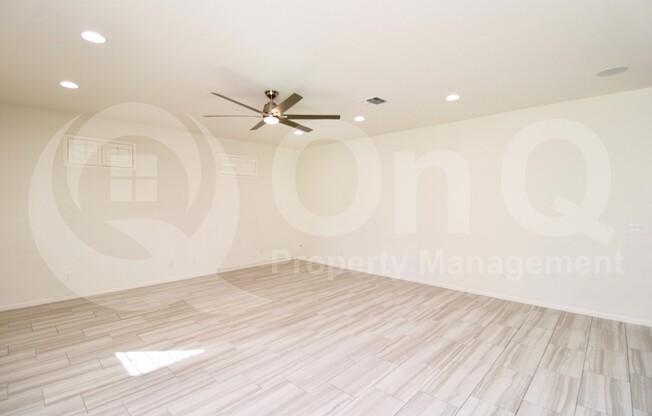 241 E WISTERIA DR