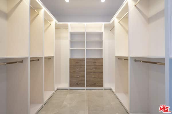 3 beds, 3 baths, 2,676 sqft, $14,300, Unit 1