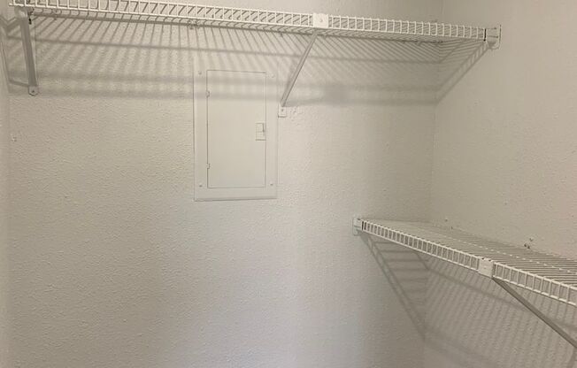 1 bed, 1 bath, 583 sqft, $790, Unit 0502