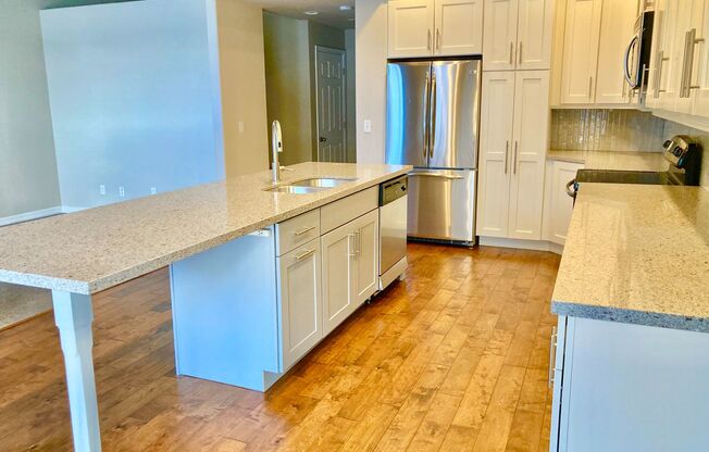 Lovely 3 Bedroom, 2.5 Bathroom Townhome