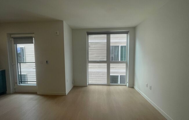 Studio, 1 bath, 241 sqft, $1,545, Unit 308
