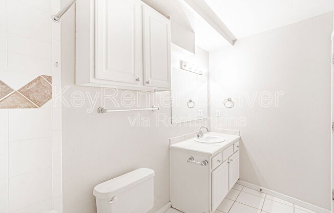 2 beds, 2.5 baths, 1,355 sqft, $2,150, Unit 109