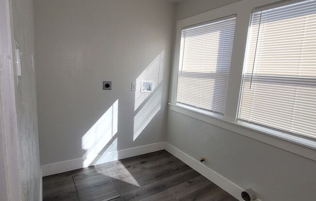 1 bed, 1 bath, 720 sqft, $1,740, Unit unit 6