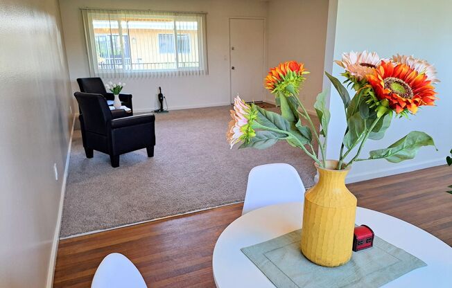 1 bed, 1 bath, 756 sqft, $1,950, Unit 441