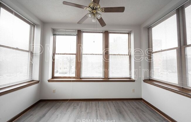 2 beds, 2 baths, 1,525 sqft, $1,199, Unit 1a