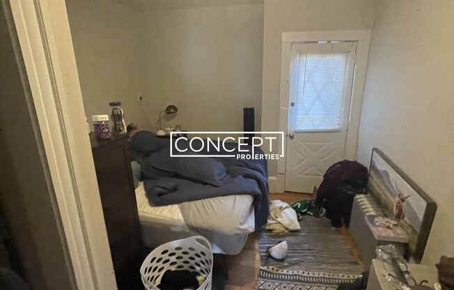 1789 Commonwealth Ave