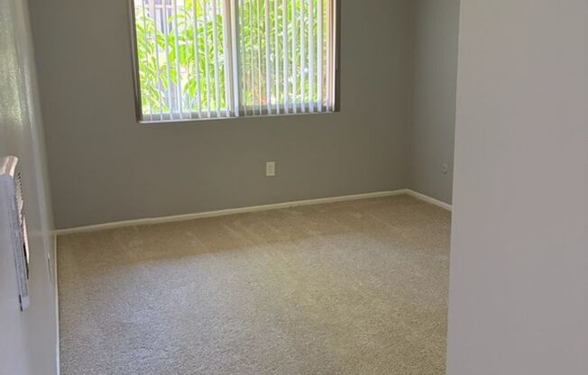 1 bed, 1 bath, 651 sqft, $2,125, Unit A011