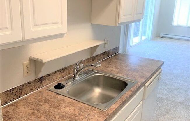 1 bed, 1 bath, 693 sqft, $1,550, Unit 103